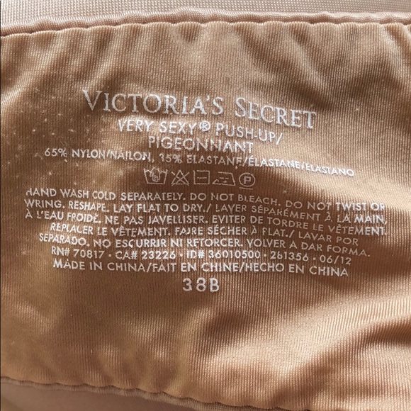 Bras - Picture 5 of 5